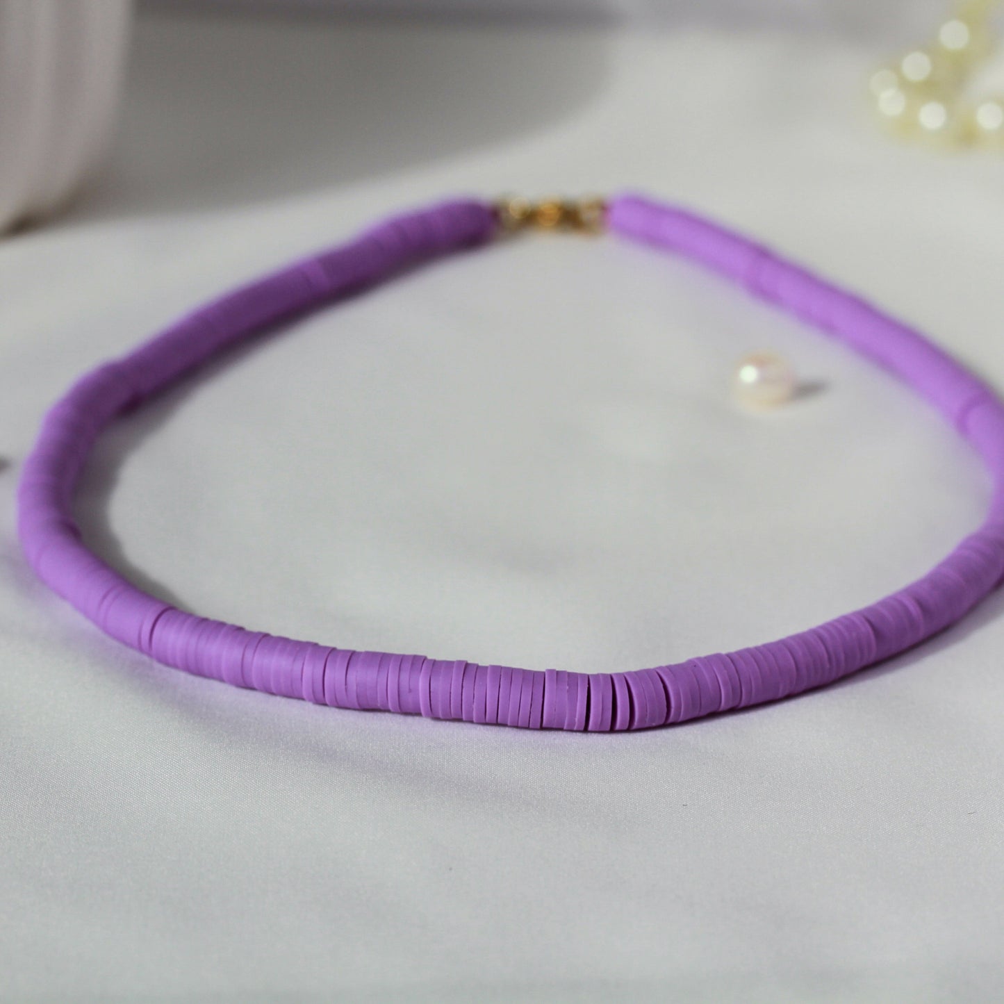 Lavender Breeze – Minimalistische Katsuki-Halskette in Flieder