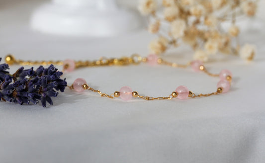 Rose Blush – Armband mit rosafarbenen Schmuckperlen