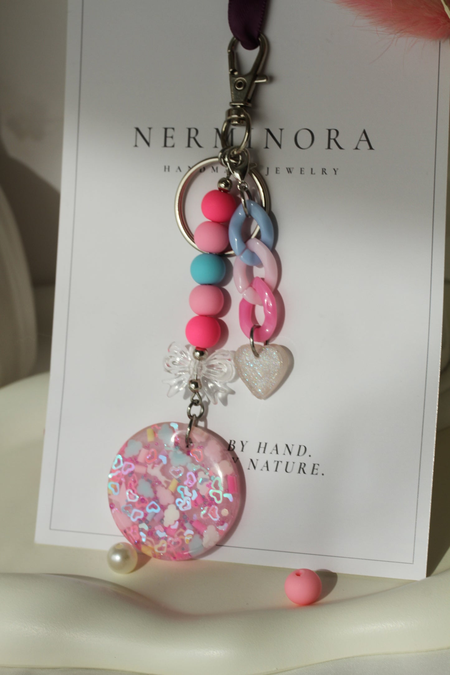 Bubblegum Charm – Schlüsselanhänger & Bag Charm in Rosa und Pink mit weißem Herz