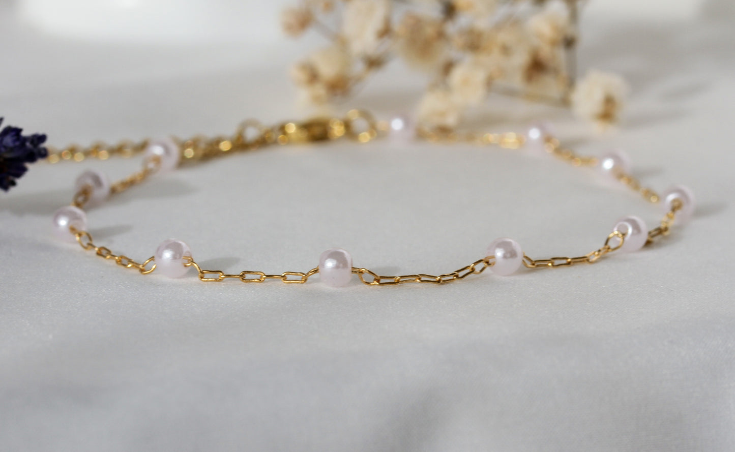 Pearl Veil – Zartes Armband mit Perlen