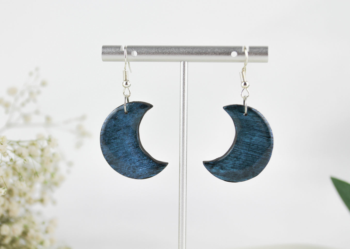 Mond Ohrringe mit Schimmerfeffekt