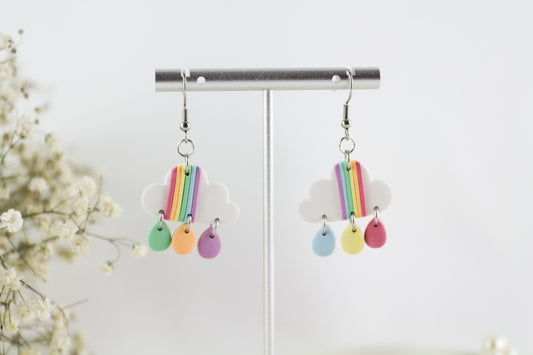 Freche Bunte Wolken – Handgefertigte Polymer Clay Statement Ohrringe