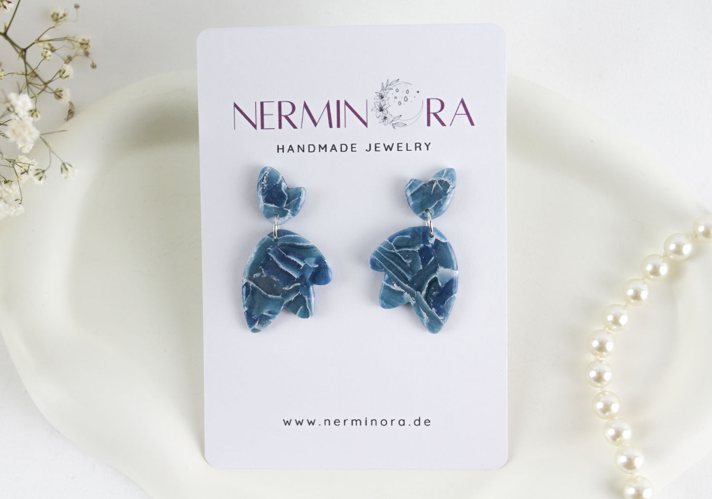 Blaue natursteininspirierte Flügel Polymer Clay Ohrringe - Kollektion