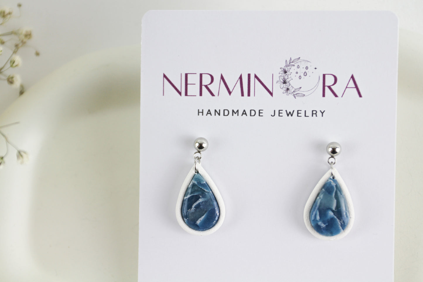 Blau weiße Tropfen Hänge Polymer Clay Ohrringe
