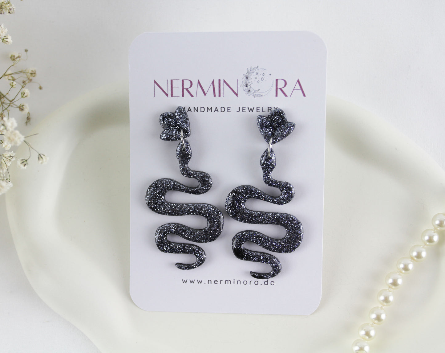 Schwarze Glitzer Schlangen Polymer Clay Ohrringe