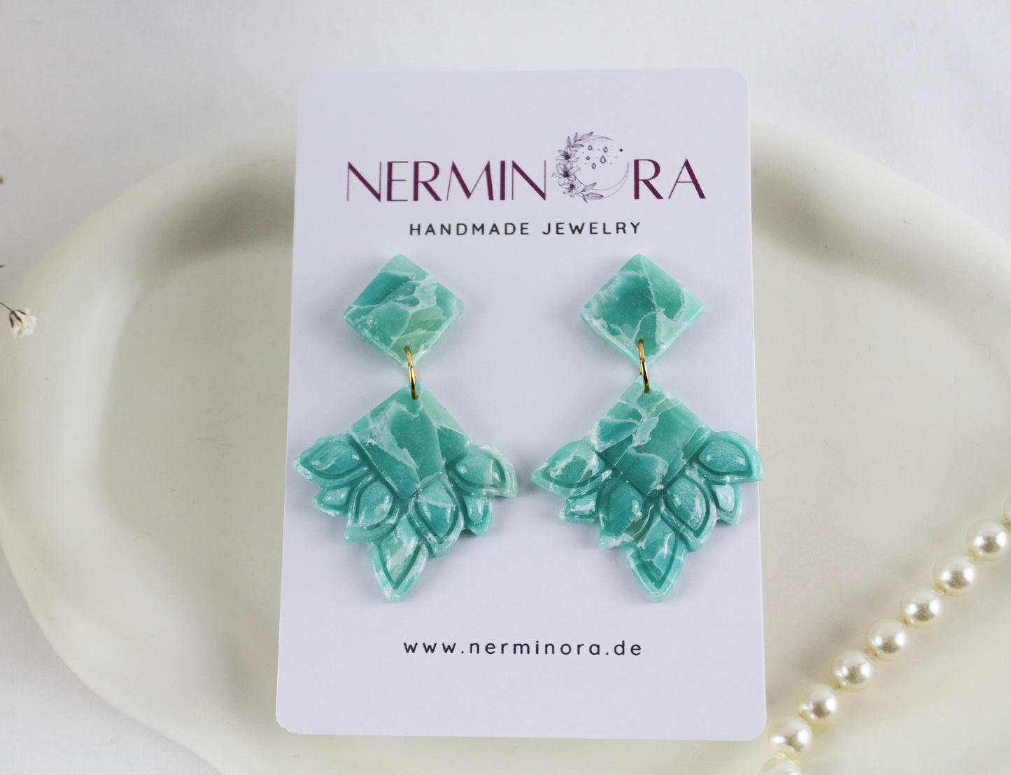 Maritime türkisfarbige Sommer Meer natursteininspirierte Polymer Clay Ohrringe