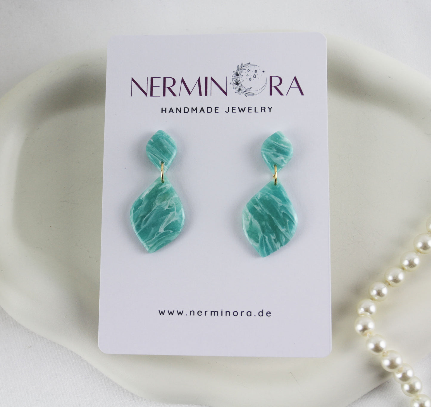 Maritime türkisfarbige Sommer Meer natursteininspirierte Polymer Clay Ohrringe