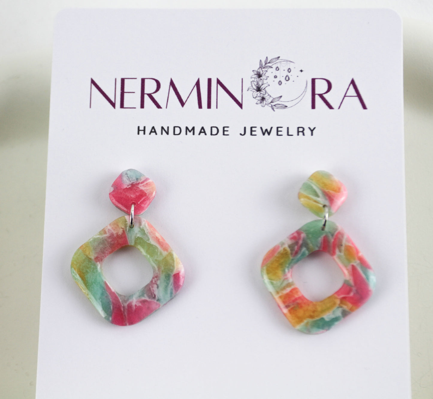 Bunte Marmor imitierte Polymer Clay Ohrringe und Ohrstecker