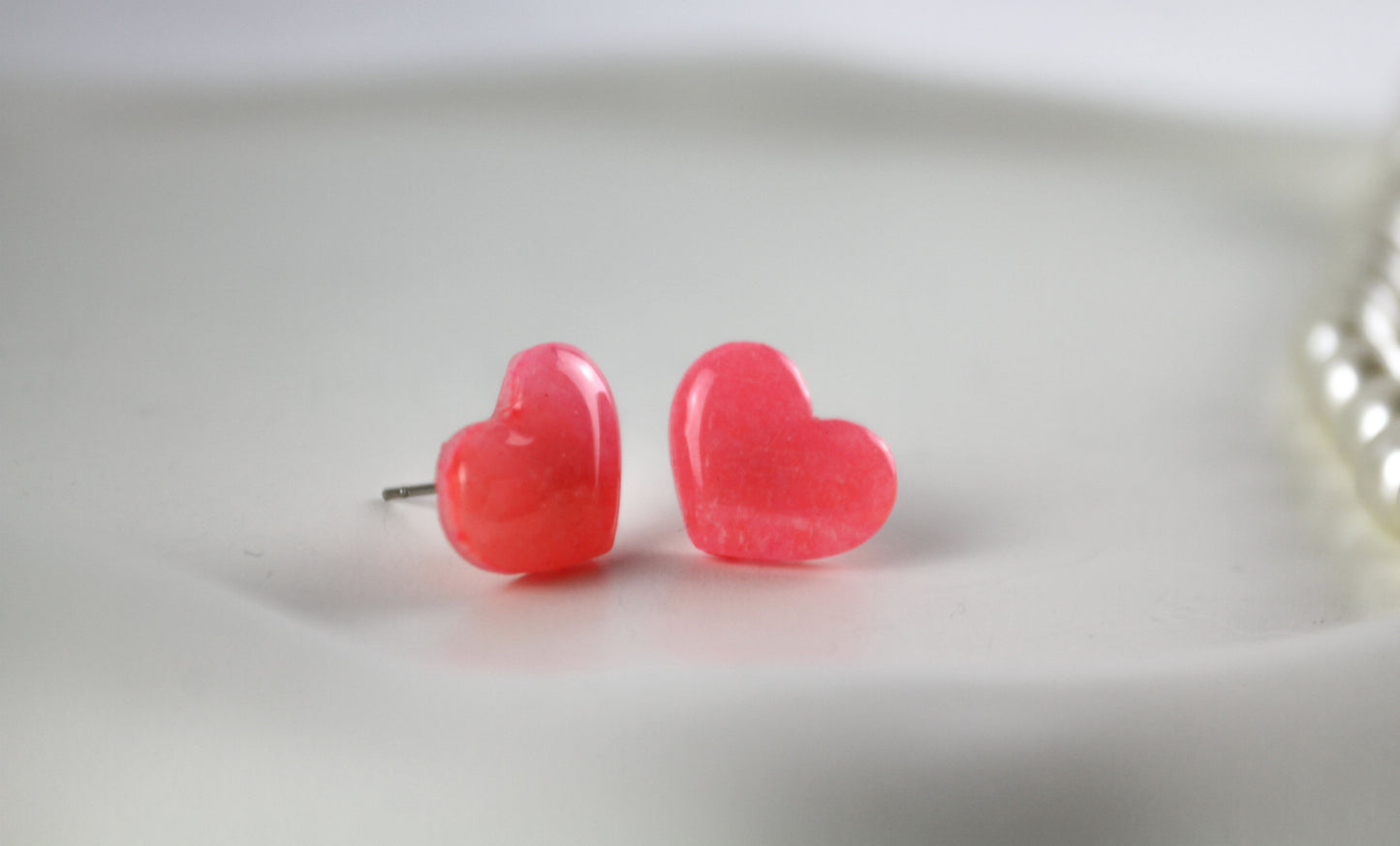 Neon Flamingo Polymer Clay Ohrringe und Ohrstecker