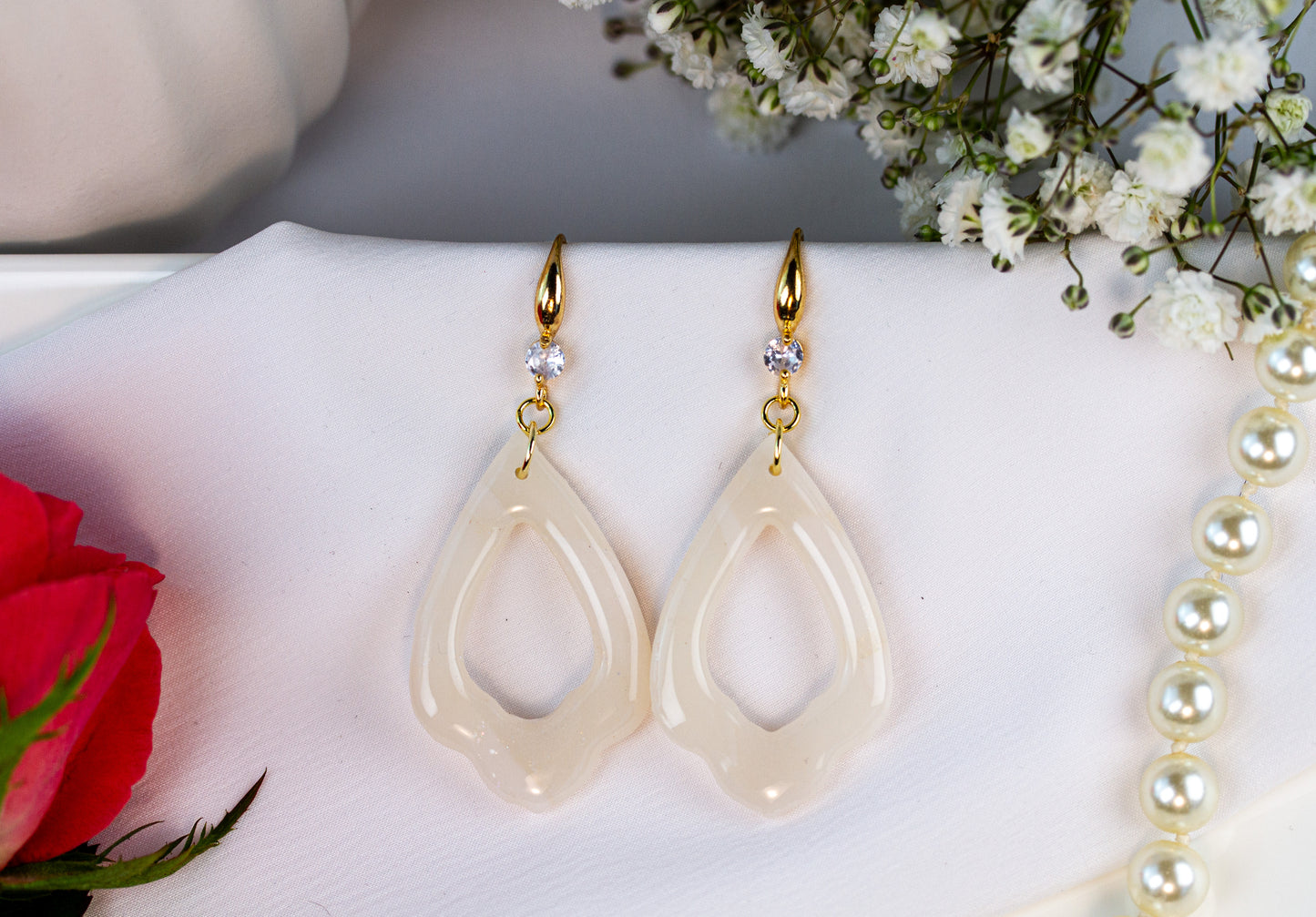 Statement Ohrringe – Cut Out Marble – Nude Goldadern