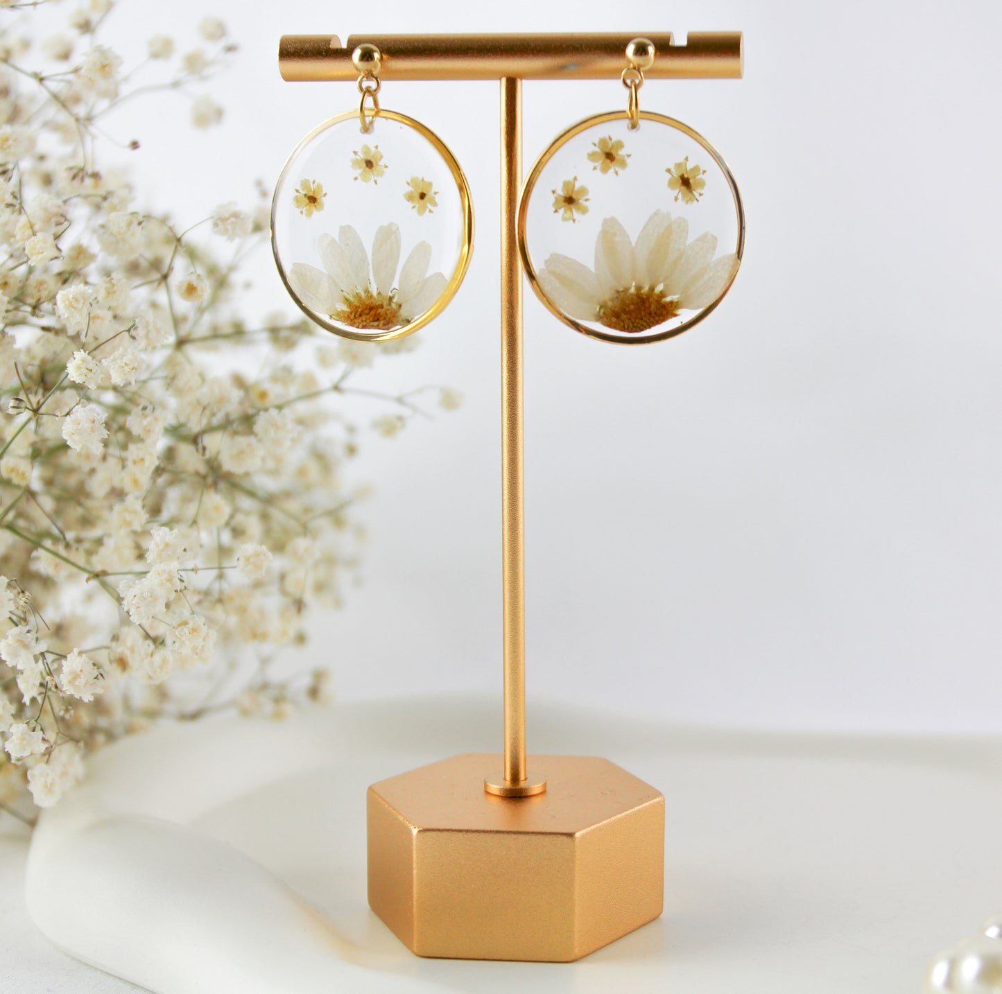 Echte Daisy getrocknete Blüten Gänseblümchen Resin Ohrringe und Halskette