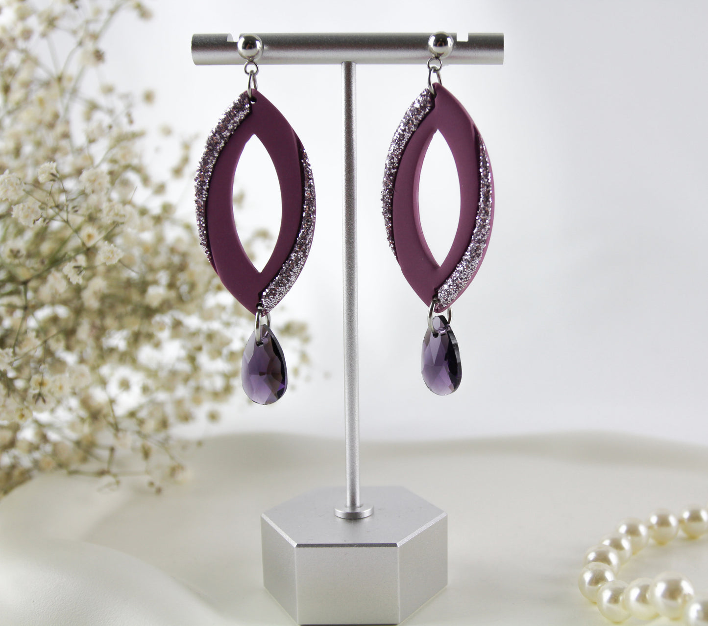 Elegante Lila Kristall Ohrringe – Handgefertigte Polymer Clay Statement