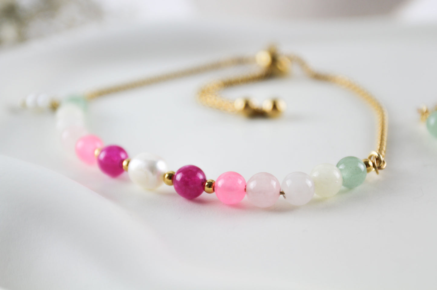 Colorful Natural Stone Beads Freshwater Pearl Bracelet / Necklace