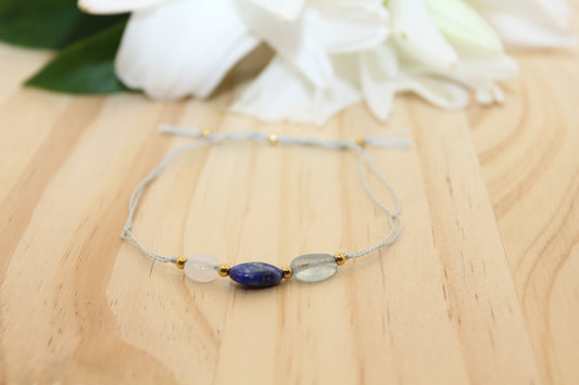 Aquamarin–Lapis Lazuli–Quarz Armband – Natursteinmix auf Seidenfaden | Handmade