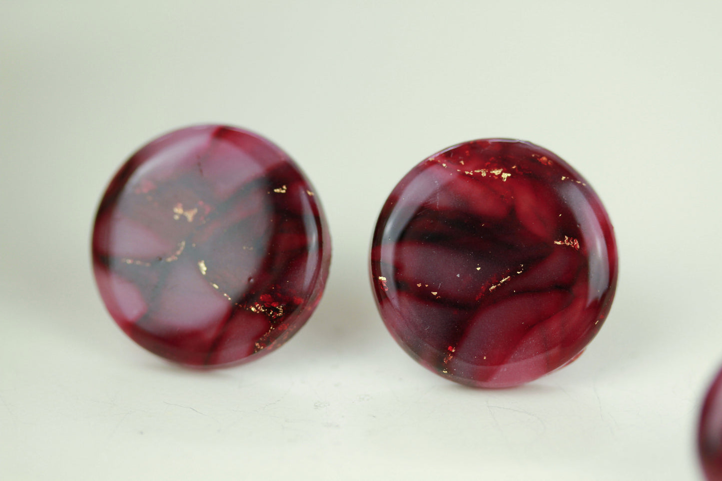 Bordeauxrote Marmor Ohrringe & Halskette mit Zirkonia – Elegantes Set | Kollektion Seraya