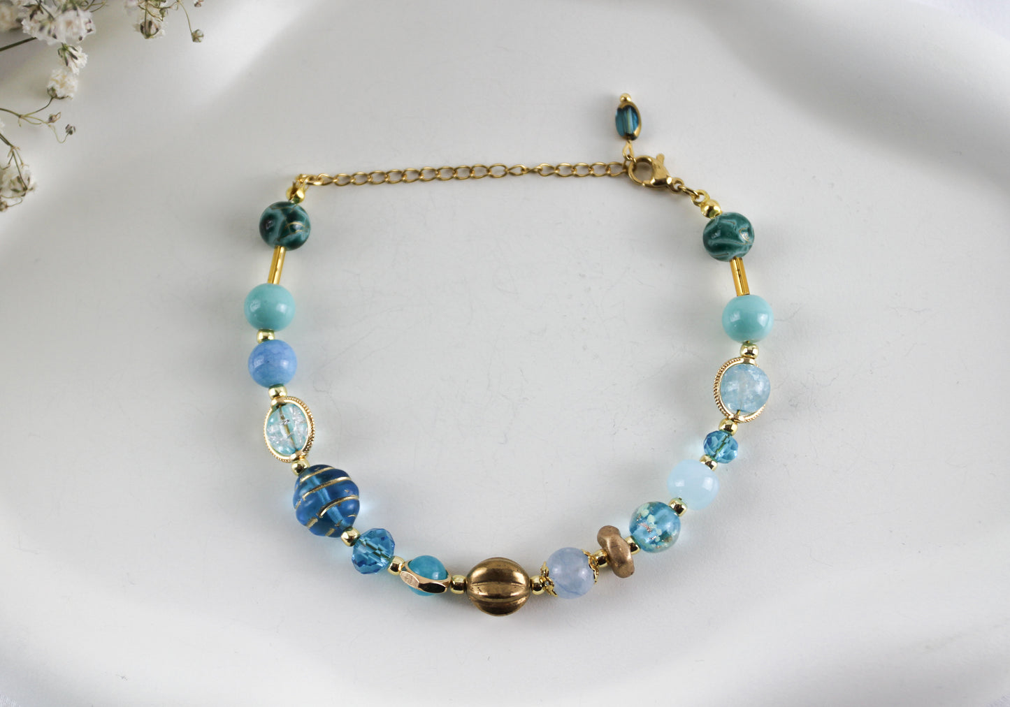 Blue bracelet with crystal stones and natural pearl