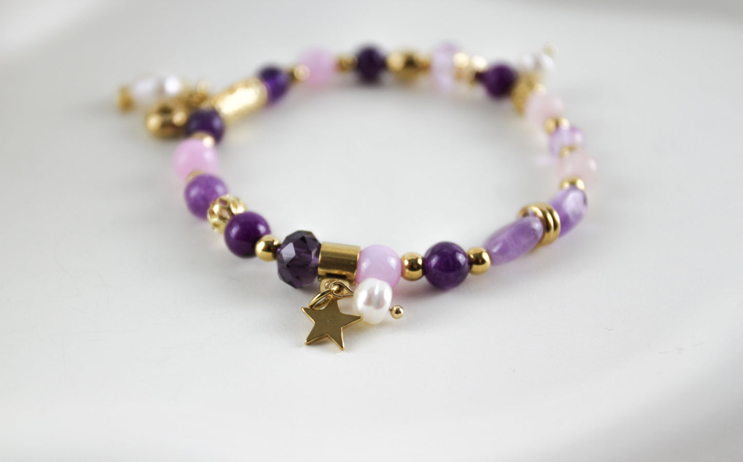 Amethyst Naturstein Armband – Handgefertigtes Perlenarmband