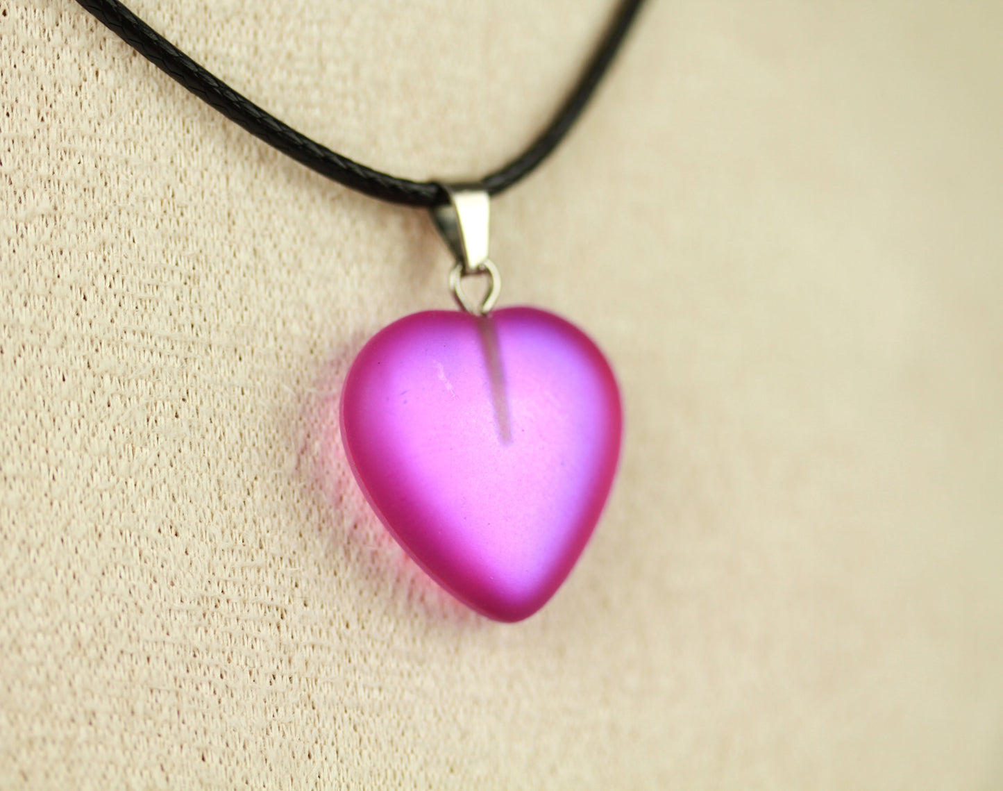 Pink Schimmer Herz Halskette – Zarte Halskette mit glänzendem Anhänger