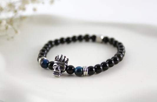 Herren Onyx Tigerauge Armband – Dezentes Naturstein mit König Totenkopf Charm