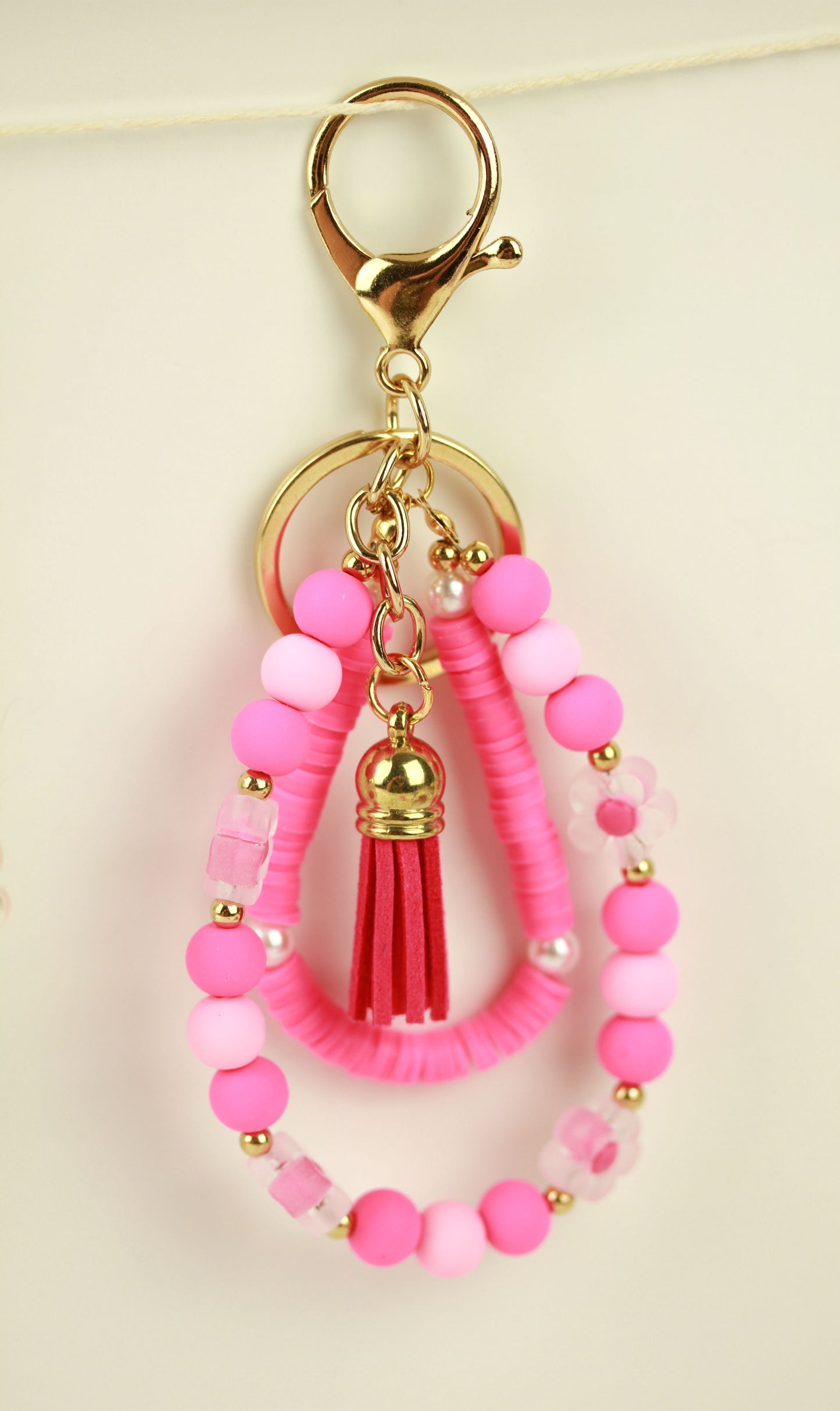 Pink Bubbly – Handgemachter rosa Perlen-Schlüsselanhänger mit Quaste
