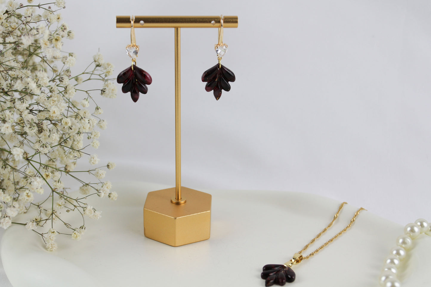 Elegante bordeauxrote Polymer Clay Ohrringe mit Zirkonia - Kollektion