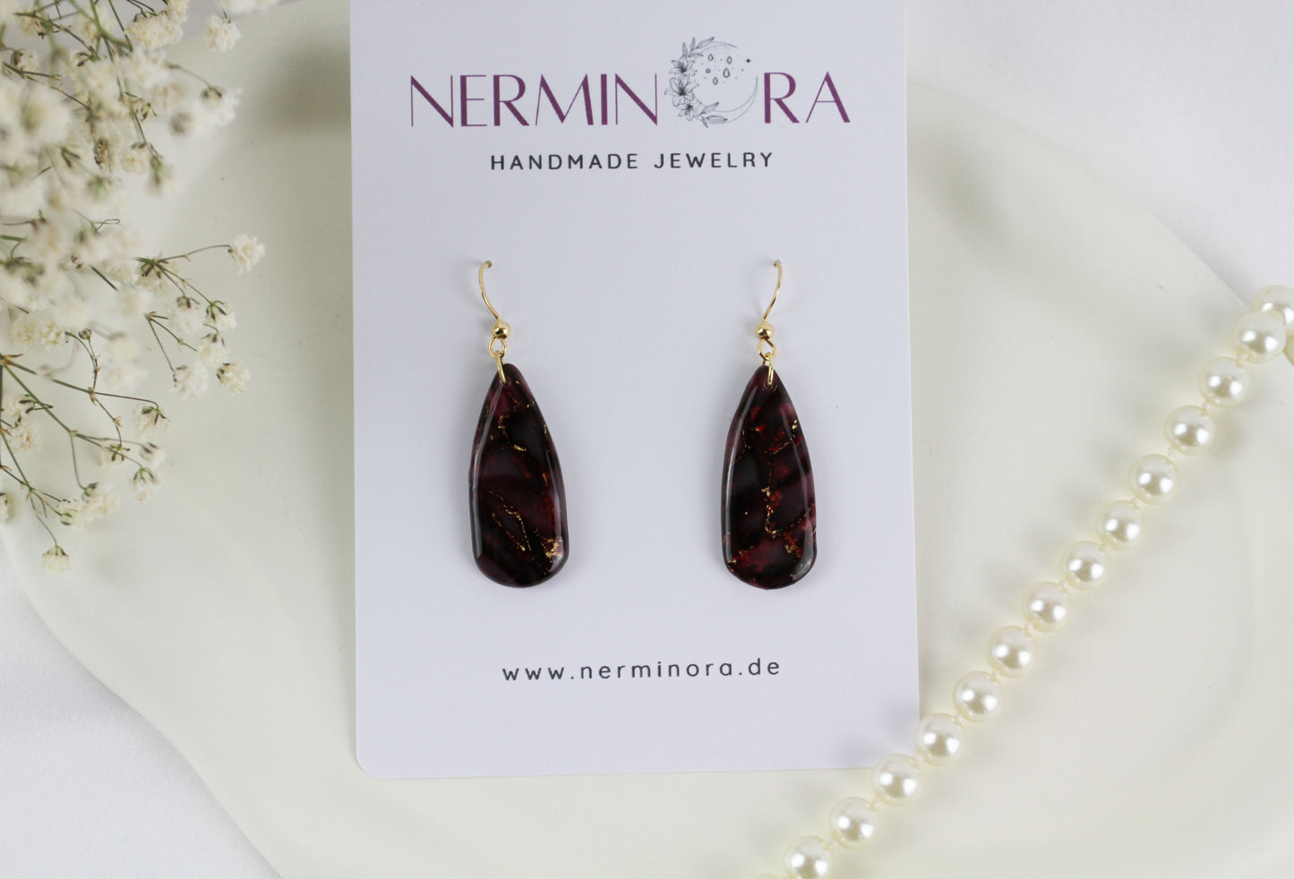 Elegante bordeauxrote Polymer Clay Ohrringe mit Zirkonia - Kollektion