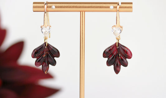 Bordeauxrote Marmor Ohrringe & Halskette mit Zirkonia – Elegantes Set | Kollektion Seraya