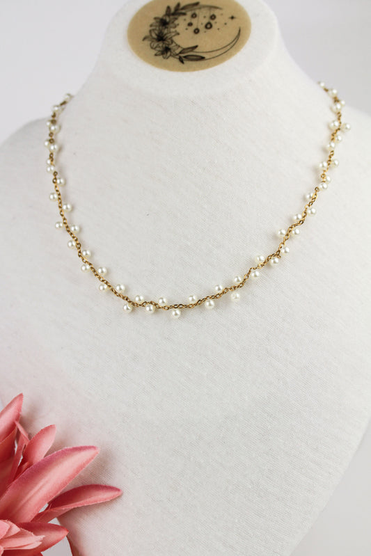 Weiße Perlen Choker Halskette – Handgefertigt