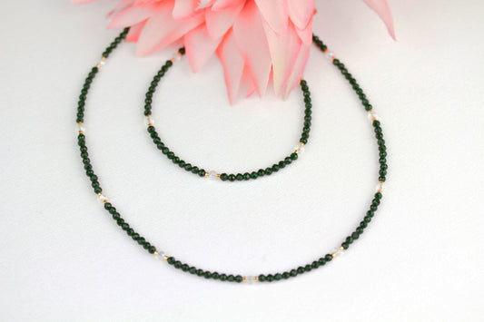 Grüner Sternenstein Choker & Armband – Zartes handgefertigtes Schmuckset