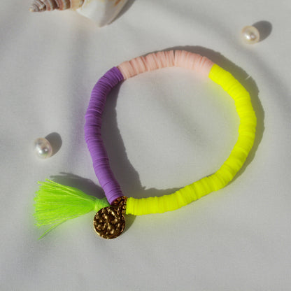 Neon Oasis – Katsuki-Armband mit Quaste und goldfarbenen Details