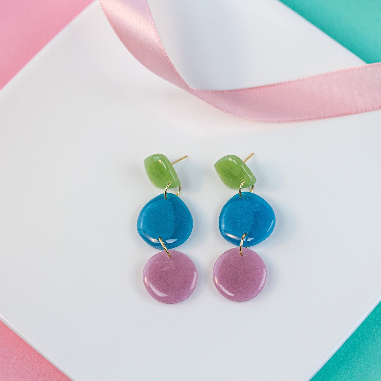 Color Stack – Ohrringe im Layer Look