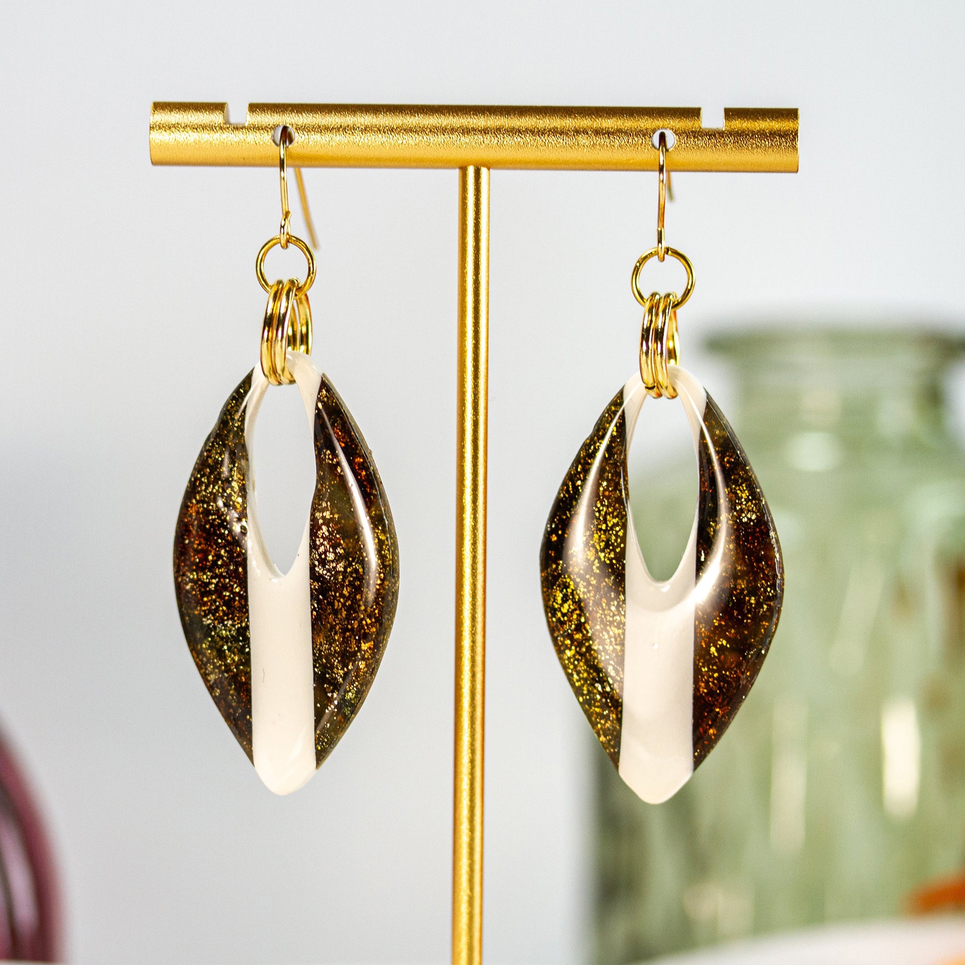 Olive Petal – Ohrringe