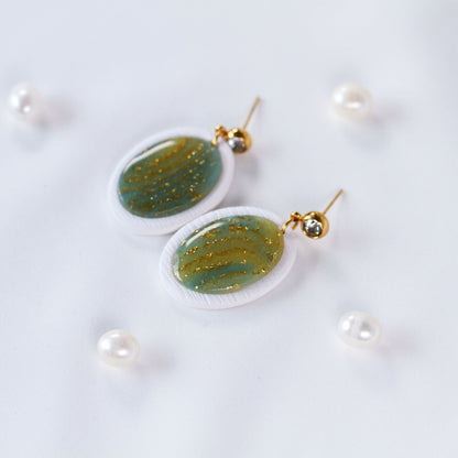 Ivory Sage Glow Oval – Ohrringe