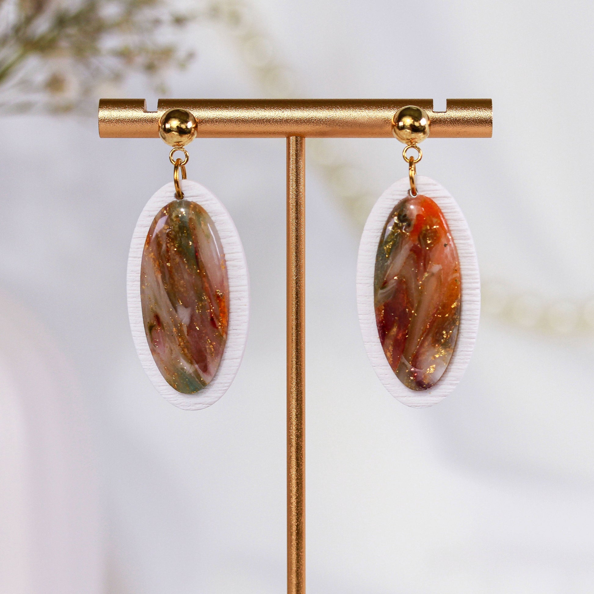 Amber Bloom Oval – Ovale Ohrringe