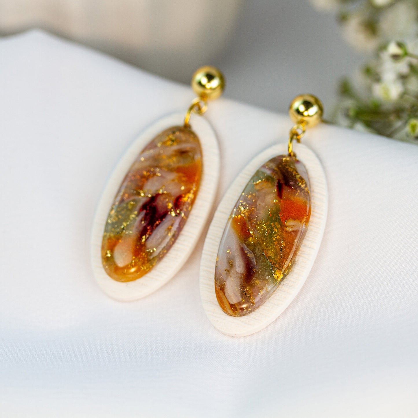 Amber Bloom Oval – Ovale Ohrringe