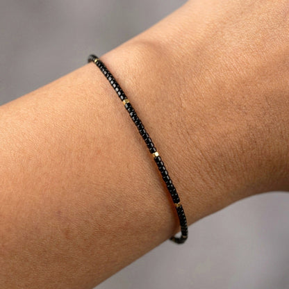 Noir Glow – Armband
