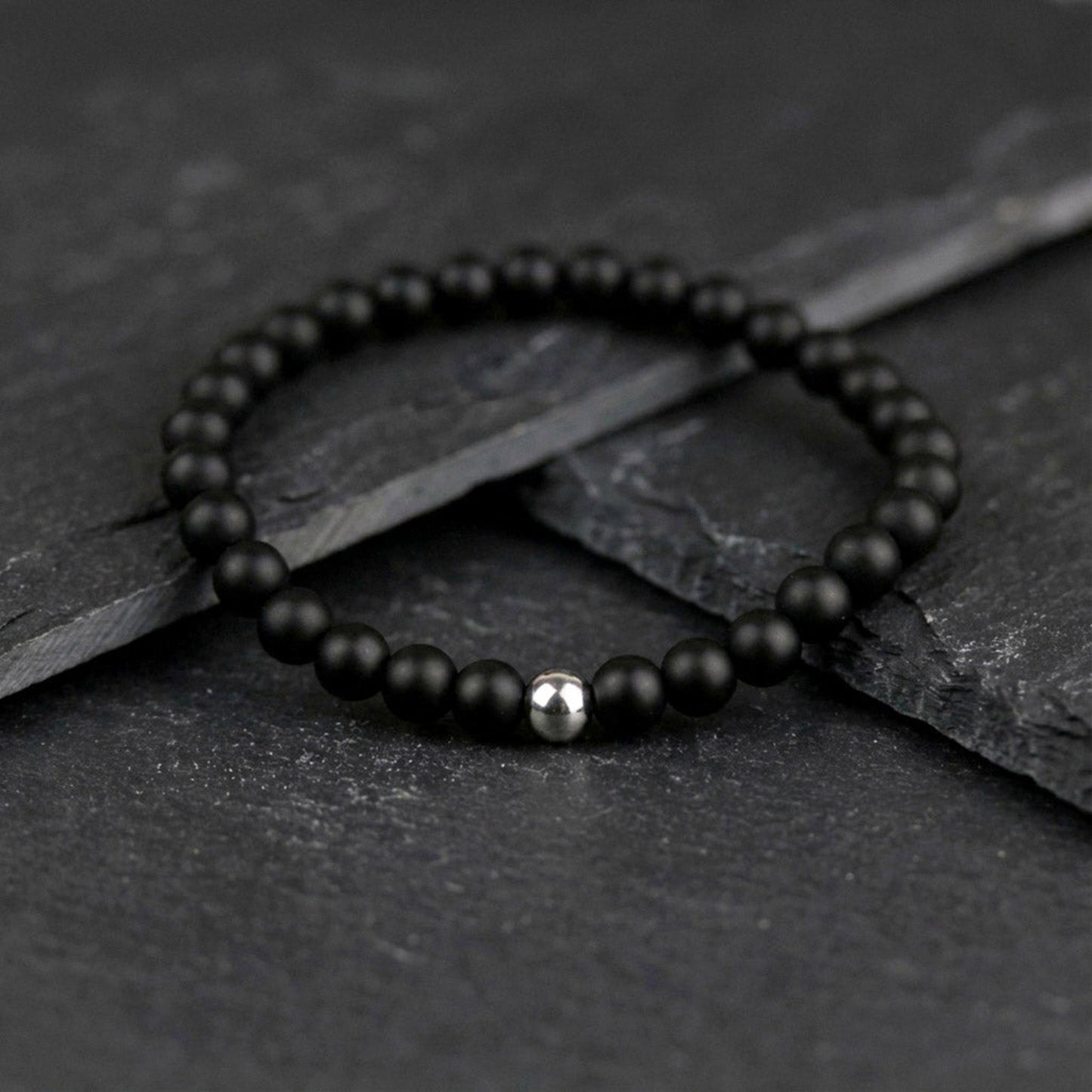 Black Beads Steel – Minimalistisches schwarzes Herrenarmband