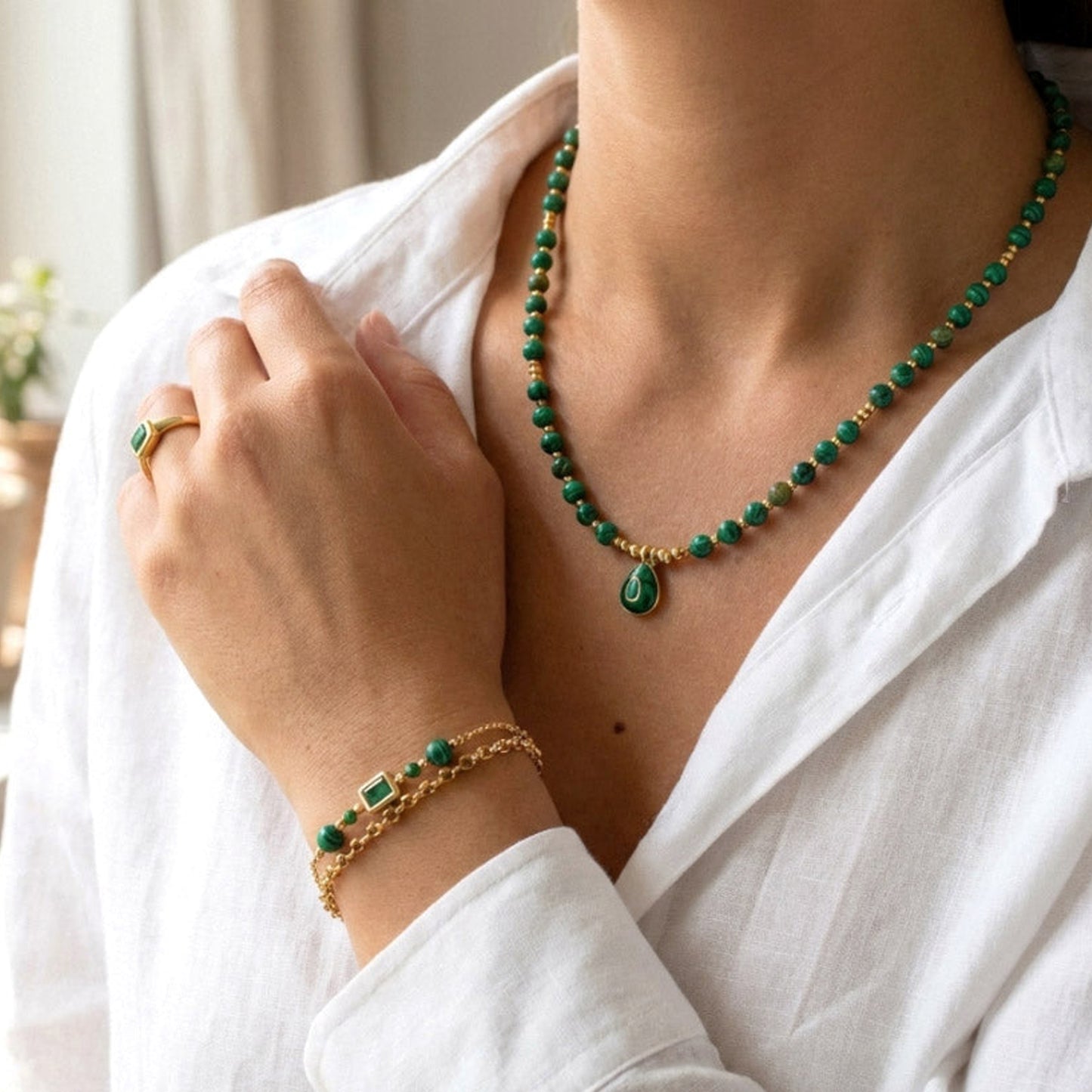 Verdant Malachite – Schmuckset mit Malachit mit Gold-Details
