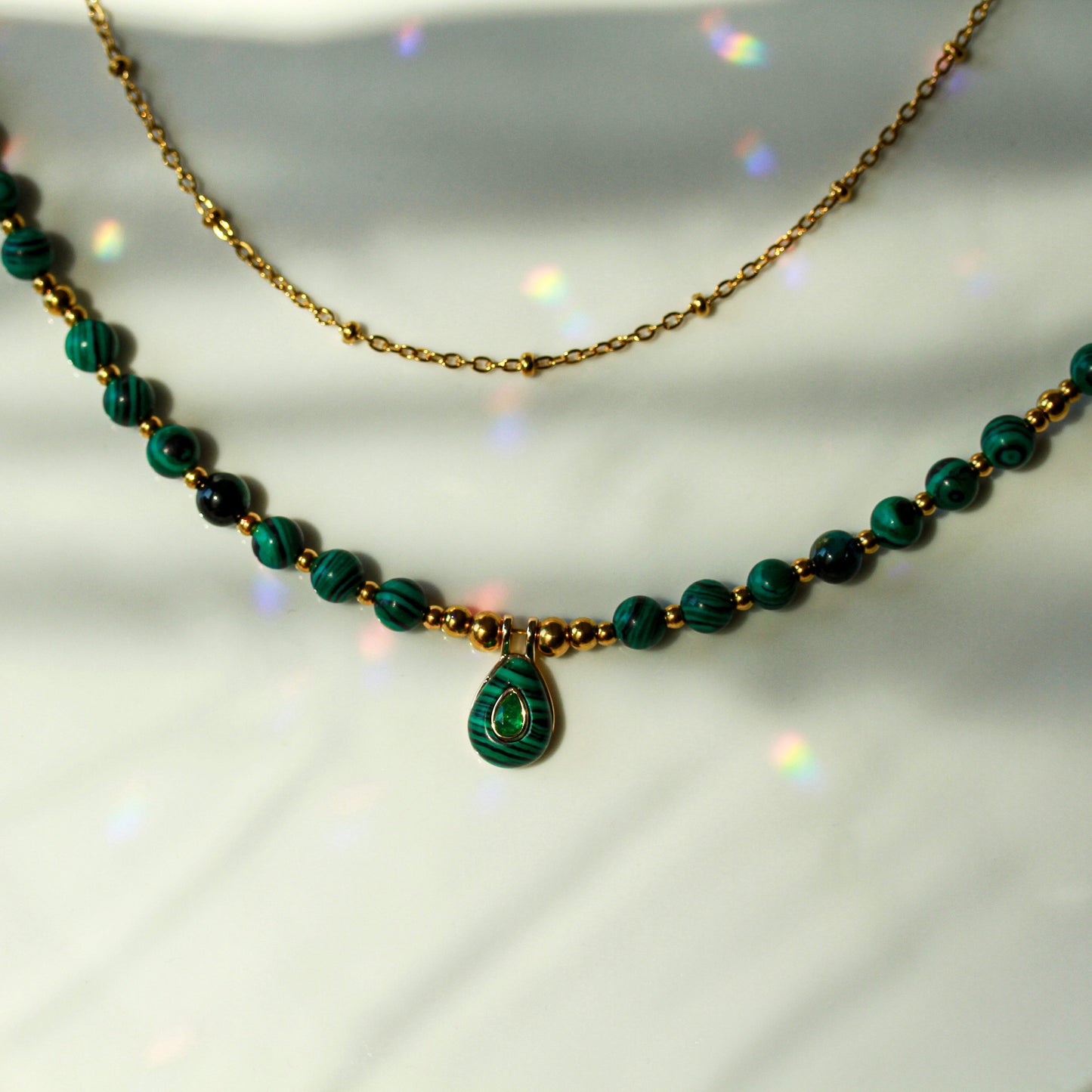 Verdant Malachite – Schmuckset mit Malachit mit Gold-Details