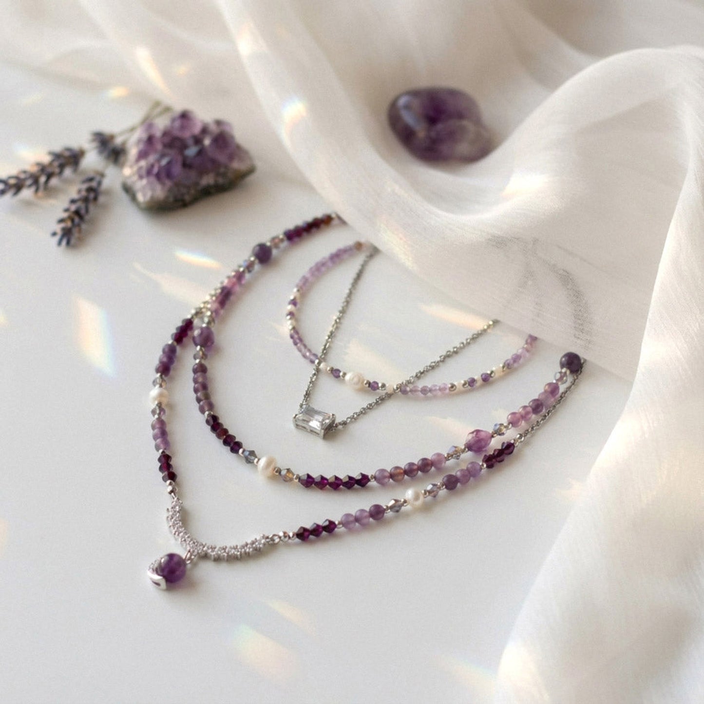 Amethyst Crystal Veil – Schmuckset mit Amethyst und Kristallperlen