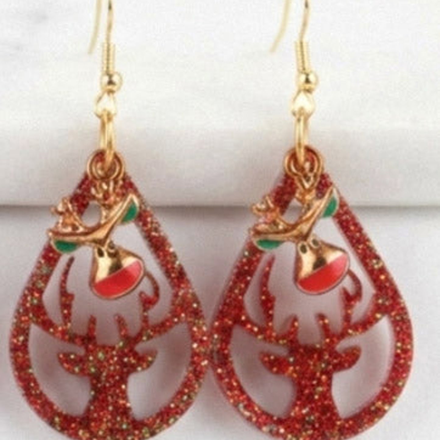 Festive Ruby Spark – Weihnachtsohrringe Kollektion