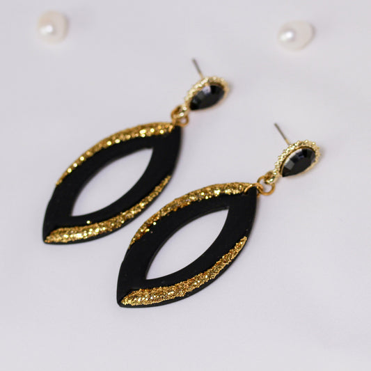 Black Aurelia – Ohrringe