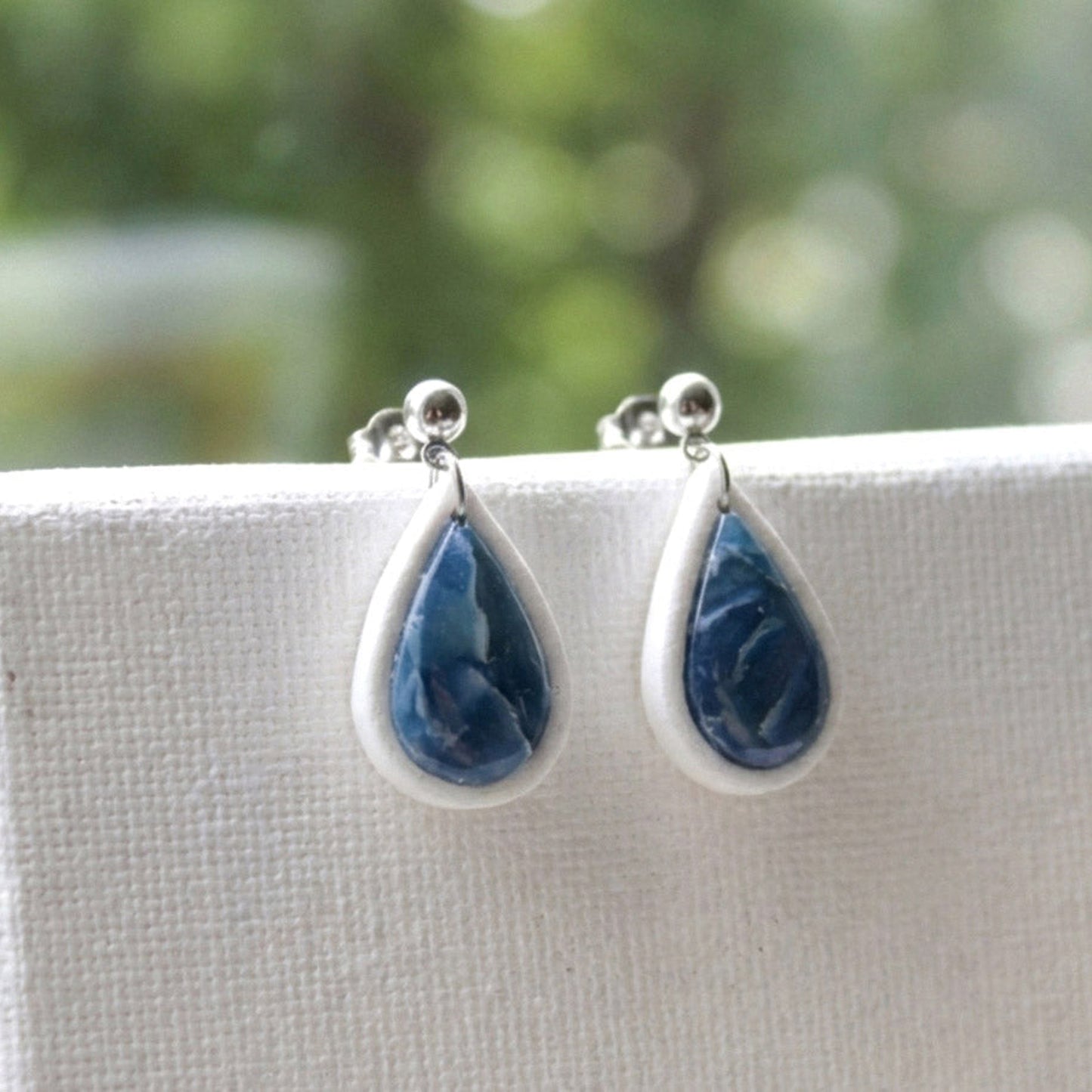 Blue White Marble Drop – Ohrringe