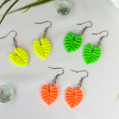 Neon Monstera – Ohrringe