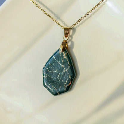 Verdora Green Gold – Elegante Ohrringe in Grün & Gold