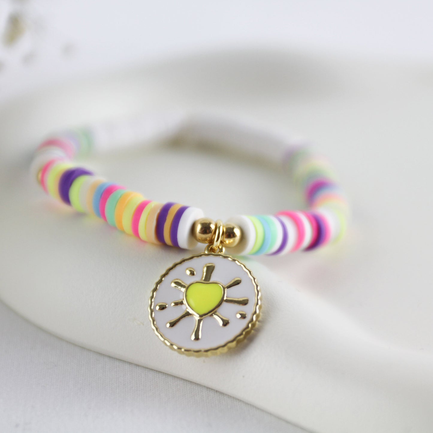 Radiant Heart – Katsuki-Armband mit Emaille-Herz