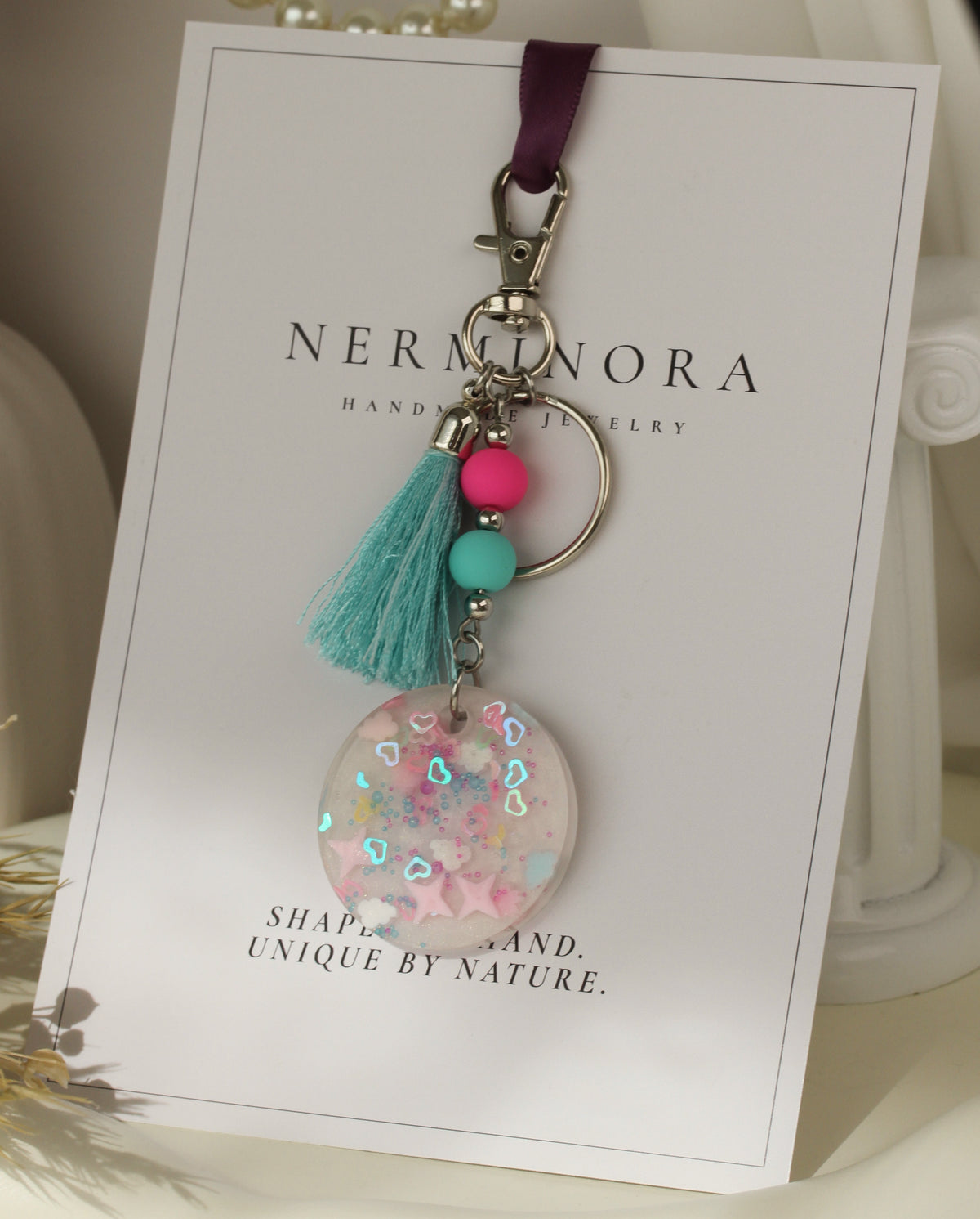 Pastel Confetti – Schlüsselanhänger & Bag Charm in Pastell mit Resin-Anhänger und Quaste