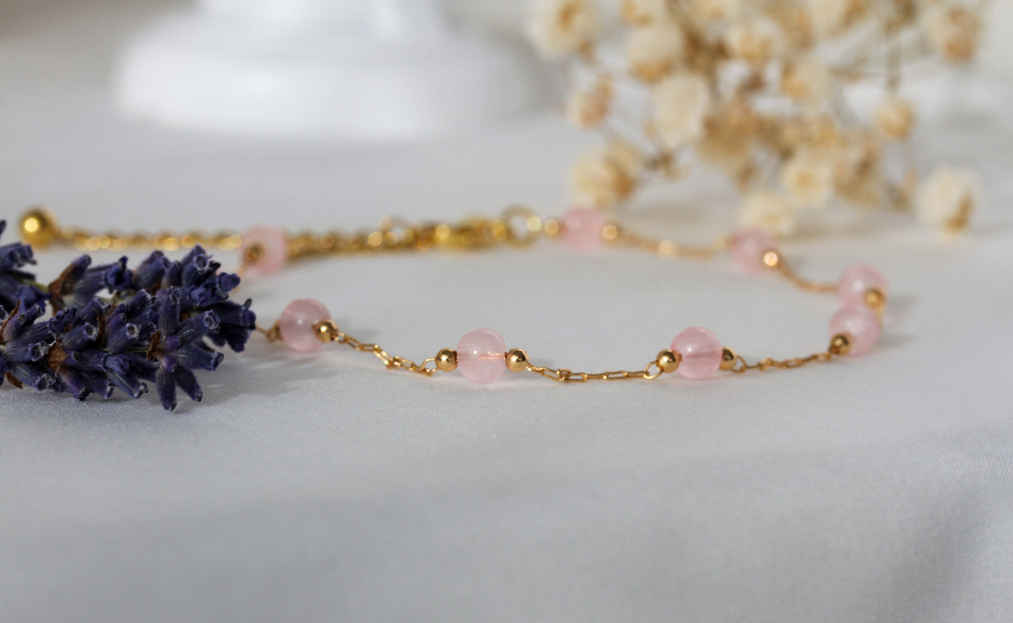 Rose Blush – Armband mit rosafarbenen Schmuckperlen
