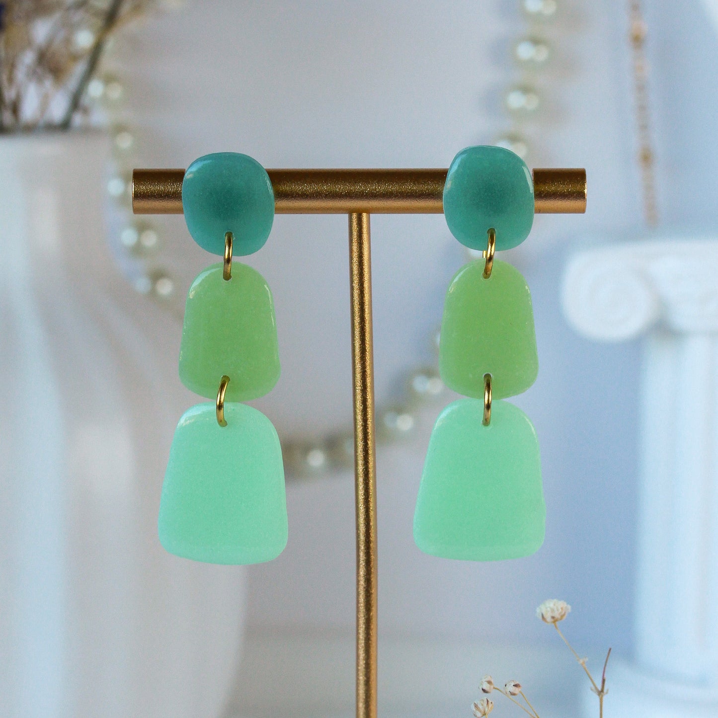 Jade Sorbet – Dreistufige Ohrhänger in Jadegrün