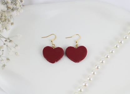 Rote Macaron Ohrringe – Handgefertigte Polymer Clay Valentinstags-Ohrringe